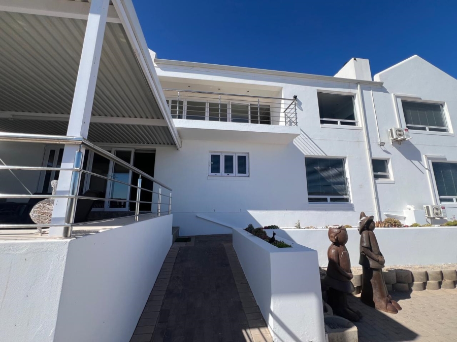 4 Bedroom Property for Sale in Da Gama Bay Western Cape
